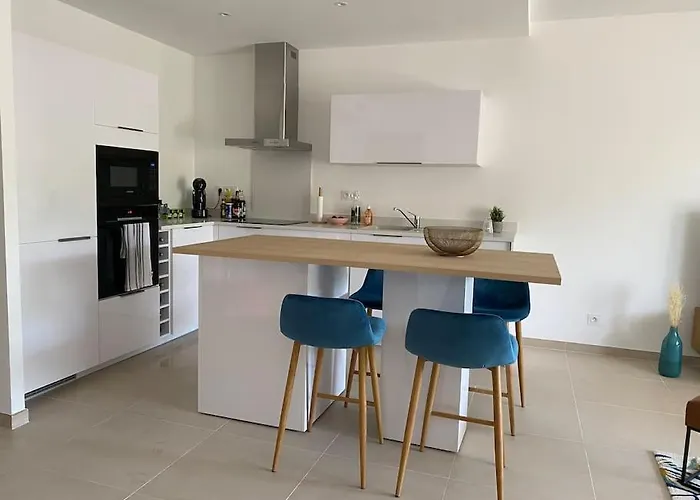 T2 Neuf 4 Personnes Avec Piscine/terrain Tennis * פורטו-וישיו