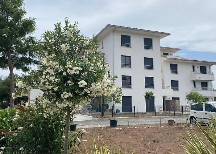 Appartement T2 Neuf 4 Personnes Avec Piscine/terrain Tennis