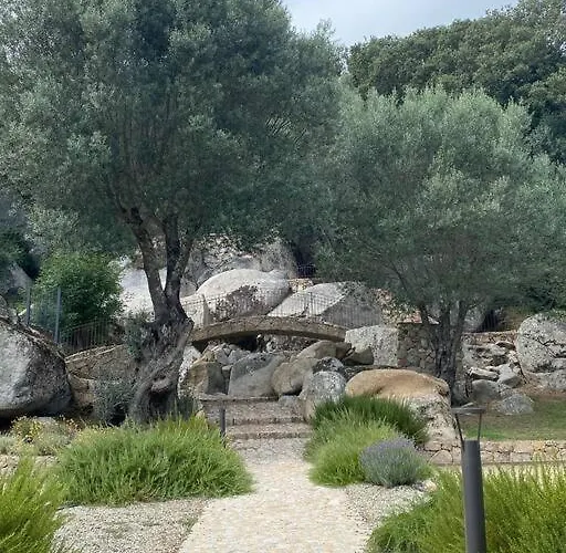 T2 Neuf 4 Personnes Avec Piscine/terrain Tennis Appartement Porto-Vecchio (Corsica)